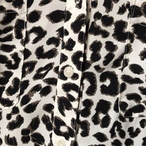 🐆 Talbots Leopard Blouse LP